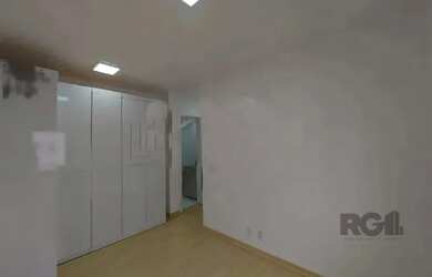 Imagem 3: PORTO ALEGRE - Apartamento Padrão - Jardim Carvalho