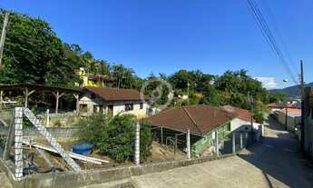 Imagem 5: Casa à venda no bairro Centro - Guaramirim/SC