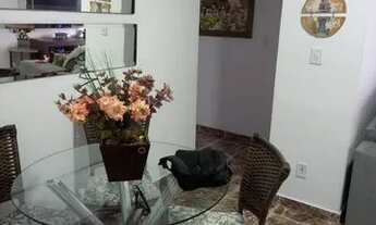 Imagem 4: Ap venda primeira quadra da praia do forte. 2 dorm espaçosos, cozinha grande e reformada!