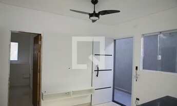 Imagem 3: Casa para Aluguel - Aviação, 2 Quartos, 45 m2