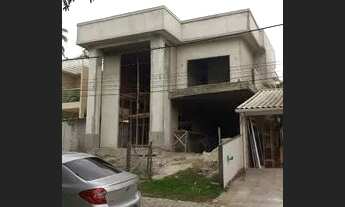 Imagem 3: Casa com 356 mts em fase de acabamento no melhor condomínio de Maricá