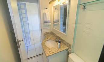 Imagem 7: Flat disponível para locação no The First Place com 34m², 1 dormitório e 1 vaga