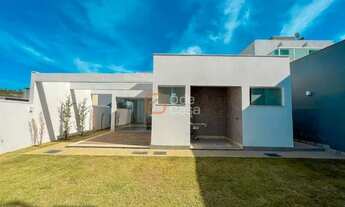 Imagem 2: Casa de condomínio para venda tem 176 metros quadrados com 3 quartos