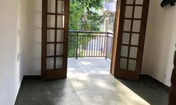 Imagem: EXCELENTE CASA NA BARRINHA COM 4 QUARTOS