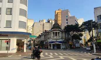 Imagem 5: Kitnet/Conjugado para aluguel tem 32 metros quadrados com 1 quarto