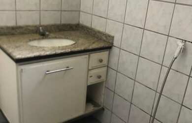 Imagem 7: Apartamento para venda tem 120 metros quadrados com 3 quartos em Centro - Guarapari - ES