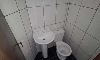 Imagem 5: Sobrado Grande, c/ Terreno Privativo, 2 quartos amplos, Sacada, 2 vagas, disp. fiador