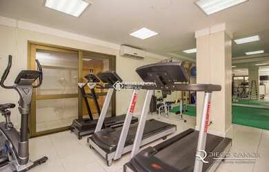 Imagem 4: Apartamento para venda tem 68 metros quadrados com 2 quartos em Passo da Areia - Porto Ale