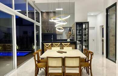 Imagem 7: Casa de condomínio térrea para venda possui 180 metros quadrados com 4 quartos