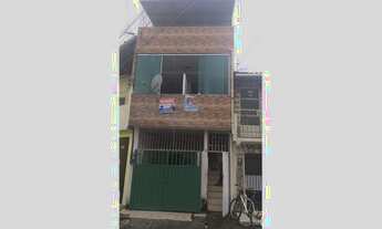 Imagem: Casa com 6 dormitórios à venda 168 m²