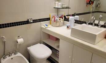 Imagem 6: Apartamento para aluguel e venda tem 300 metros quadrados com 4 quartos