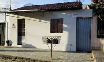 Imagem: Alugo casa em vila no jacintinho com água