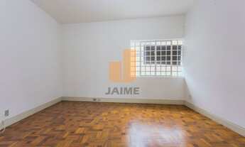 Imagem 7: Casa assobradada com 250m² na rua mais tranquila do bairro