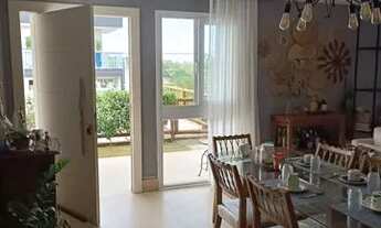 Imagem 4: Casa de condomínio para venda tem 180 metros quadrados com 4 quartos