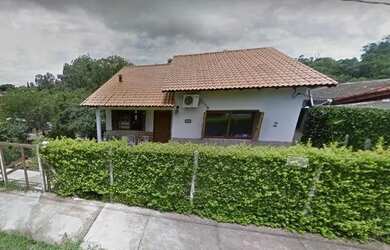 Imagem 2: Casa para Venda - 216m², 3 dormitórios, sendo 1 suites, Cecília