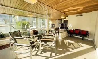 Imagem 3: Exclusiva cobertura triplex reformada com vista para o mar