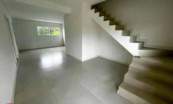 Imagem 3: Casa 2 dormitorios, suite, 2 vagas, Rio tavares.