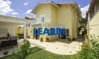 Imagem: CASA ASSOBRADADA - MORUMBI - SP