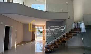 Imagem 3: Casa em Condomínio Fechado para venda com 450 m² e 4 quartos em Residencial Lago Sul, Baur