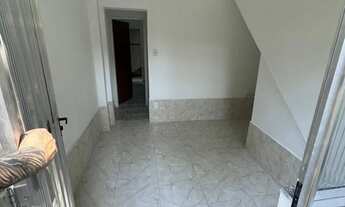 Imagem 7: Alugo ótimo conjugado em Quintino ! Rua Garcia Pires