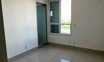 Imagem 5: Exclusividade e Conforto com Vista Privilegiada para o Lago das Rosas