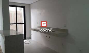 Imagem 6: Apartamento em Montes Claros, no bairro Sagrada Família, à venda