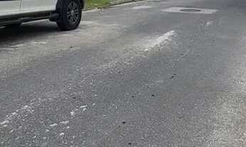 Imagem 4: P. GUARÁ LOTE MULTI FAMILIAR 300m2. TOTALMENTE MURADO. RGI. R$180 MIL. RUA HILTON GOMES