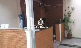 Imagem: Casa à venda, com 3 dormitórios sendo