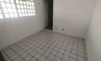 Imagem 5: Excelente Casa Residencial - Bairro Lourival Parente - 180 m²