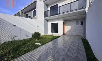 Imagem 2: Sobrado para Venda em Fazenda Rio Grande, Eucaliptos, 3 dormitórios, 1 suíte, 3 banheiros