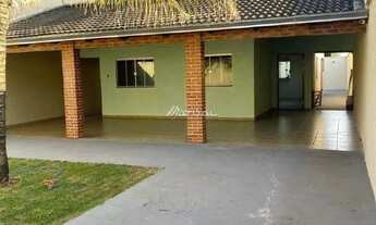 Imagem 4: Casa Nova com 3 Quartos, Suíte e Amplo Quintal