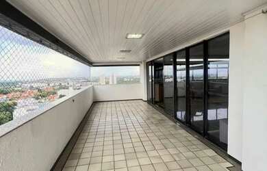 Imagem 4: Imóvel para venda tem 330 metros quadrados com 4 quartos em Calhau - São Luís - MA