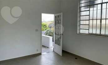 Imagem 2: EXCELENTE CASA EM LOCAL ARBORIZADO COM 3 QUARTOS E GARAGEM 3 CARROS