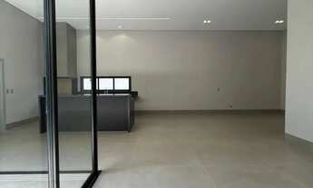 Imagem 6: Térrea para venda tem 244 m2 com 3 suítes no Condomínio Florais da Mata - Várzea Grande