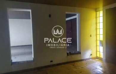 Imagem 5: Casa de rua : Sobrado / Residencial / Centro