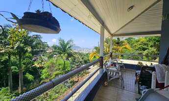 Imagem 3: Casa Condominio Franz Post com 5 Suites e muita área verde