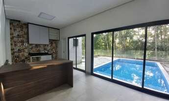 Imagem 3: BELÍSSIMA CASA NOVA A VENDA NO CONDOMÍNIO ARUÃ- COM 4 SUÍTES E VISTA INCRÍVEL