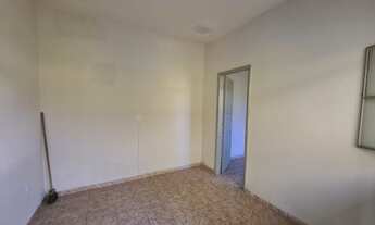 Imagem 4: Casas de fundos, na Tv Maria Bitencourt Rodrigues, 74 - São Matheus - São João de Meriti