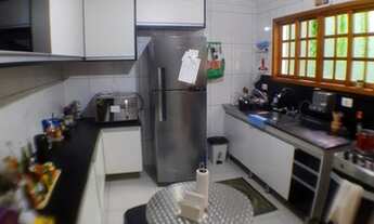 Imagem 7: Sobrado para aluguel e venda com 131 metros quadrados com 4 quartos