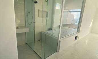 Imagem 3: Cobertura reformada na praia da Barra