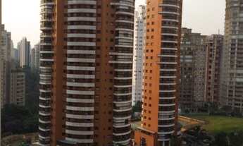 Imagem 4: Excelente apartamento com varanda com churrasqueira, sala muito ampla, com espaço para 3 a