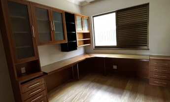 Imagem 7: Apartamento para aluguel possui 190 metros quadrados com 4 quartos