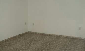 Imagem 7: Casa para aluguel possui 40 metros quadrados com 1 quarto em Realengo - Rio de Janeiro - R