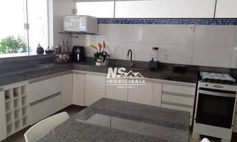 Imagem 6: Casa alto padrão próximo a praia