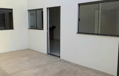 Imagem 3: Casa para venda com 66 metros quadrados com 3 quartos sendo 1 suíte em New Golden Ville