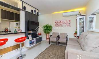 Imagem 2: Apartamento para venda tem 67 metros quadrados com 2 quartos em Cavalhada - Porto Alegre