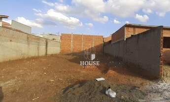 Imagem: Terreno à venda, 200 m² por R$ 130.000,00