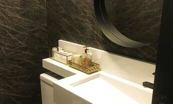 Imagem 2: Casa de condomínio Próximo ao Centro da cidade com 3 Suítes