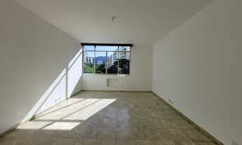 Imagem 2: RIO DE JANEIRO - Apartamento Padrão - Laranjeiras