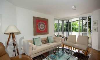 Imagem 2: Apartamento com 160 m² de área útil, 3 Quartos sendo 3 suítes, 3 Vagas